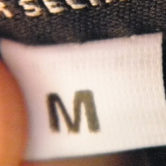 Everest Designs Wool skirt made in Nepal in great condition size M - Picture 9 of 16